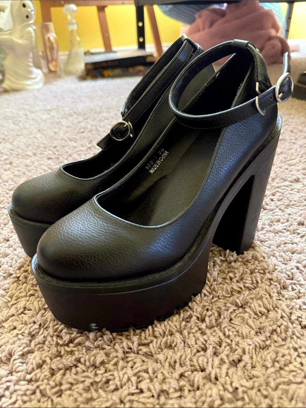 Black Platform Mary Jane Heels with Ankle Strap - Women's size 36 US 5.5